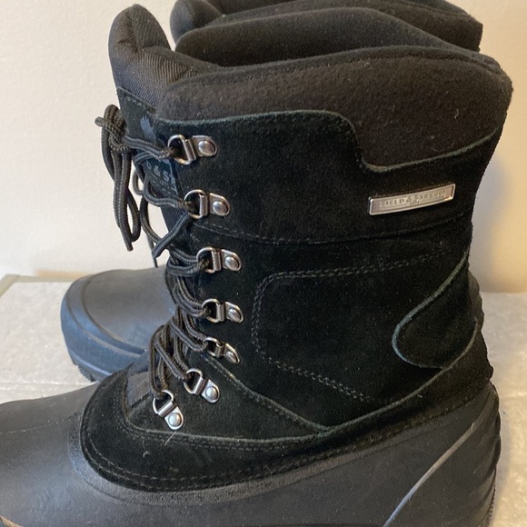 Field & Stream Thinsulate 3M waterproof boots. - Picture 4 of 7